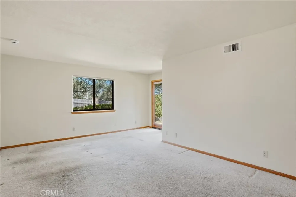 887 5th Grover Beach, CA 93433