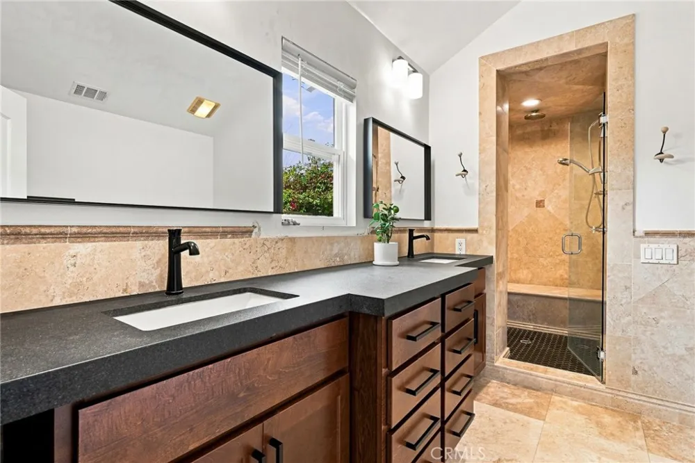 1000 Dover Drive Newport Beach, CA 92660