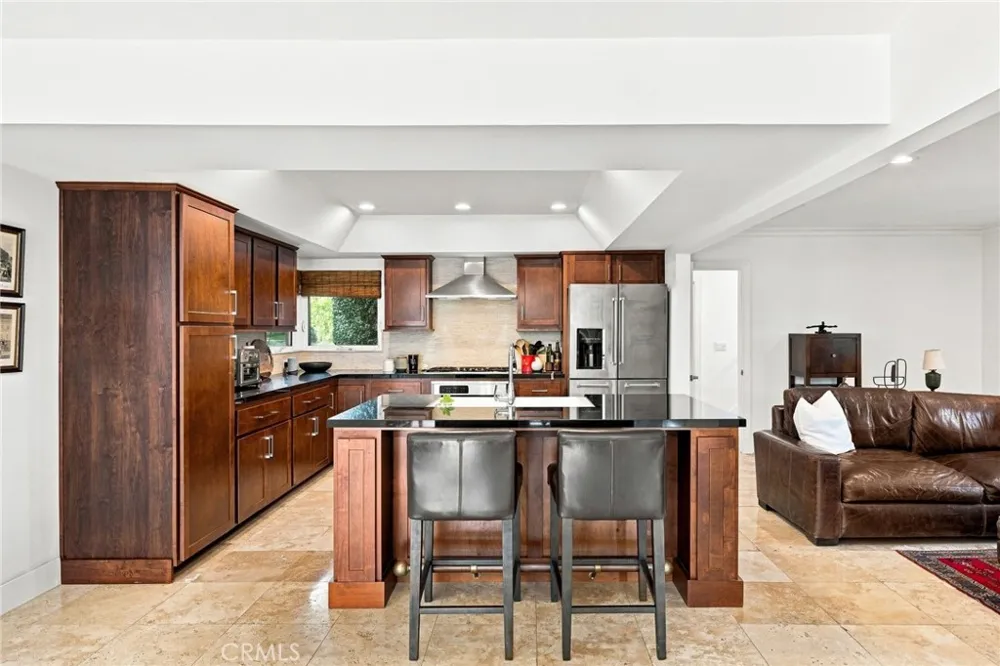 1000 Dover Drive Newport Beach, CA 92660