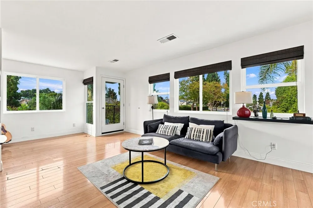 1000 Dover Drive Newport Beach, CA 92660