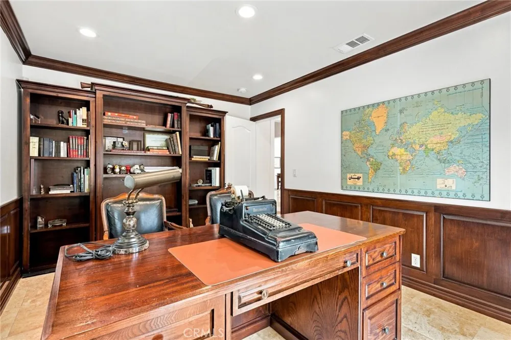 1000 Dover Drive Newport Beach, CA 92660