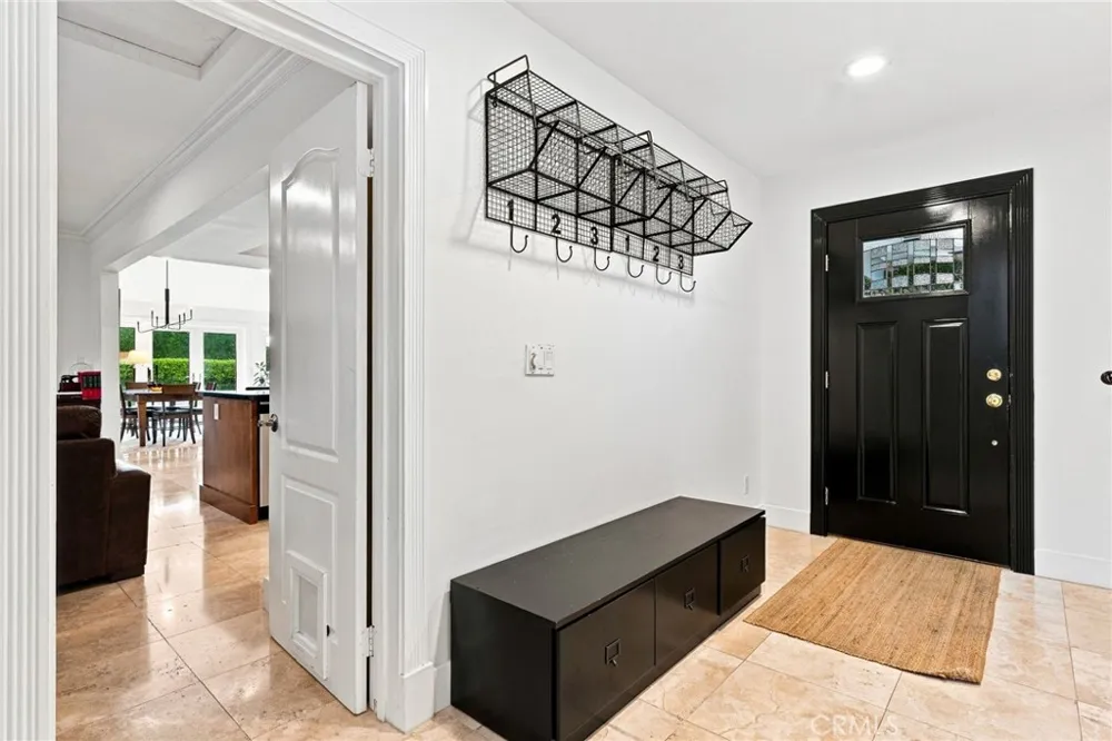 1000 Dover Drive Newport Beach, CA 92660
