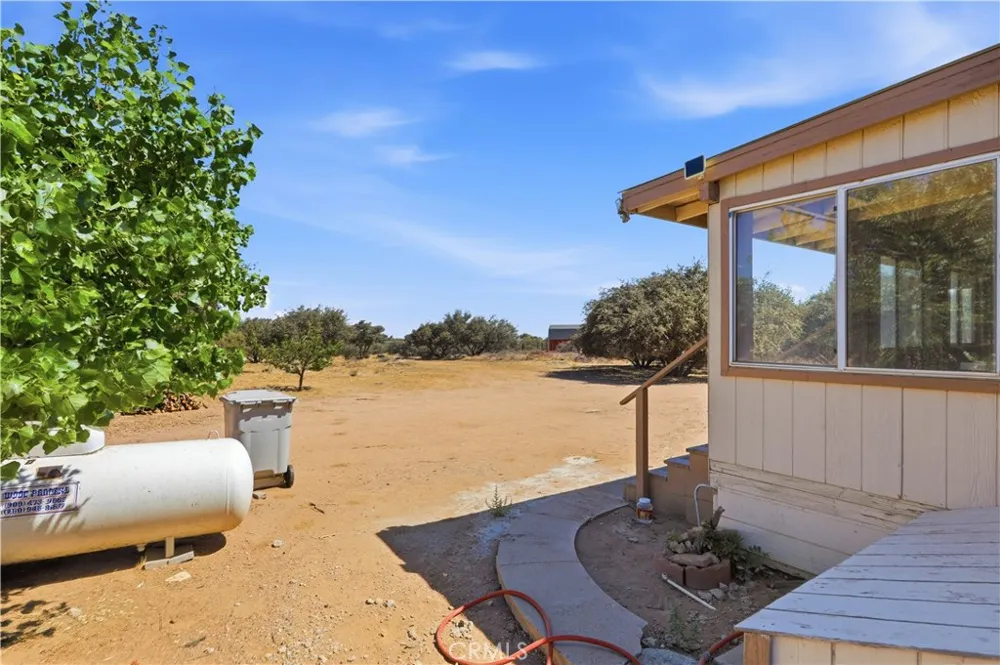 11124 Medlow Hesperia, CA 92344