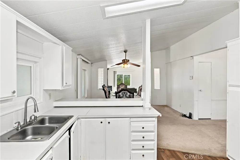 11124 Medlow Hesperia, CA 92344