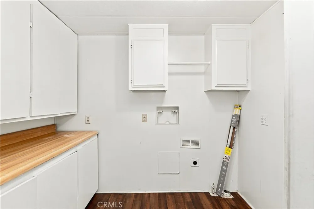 11124 Medlow Hesperia, CA 92344