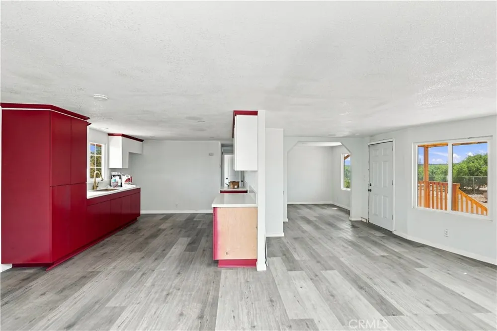 11124 Medlow Hesperia, CA 92344