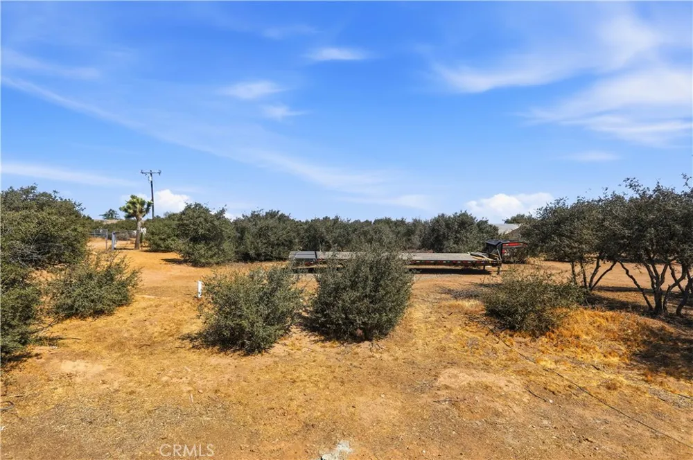 11124 Medlow Hesperia, CA 92344