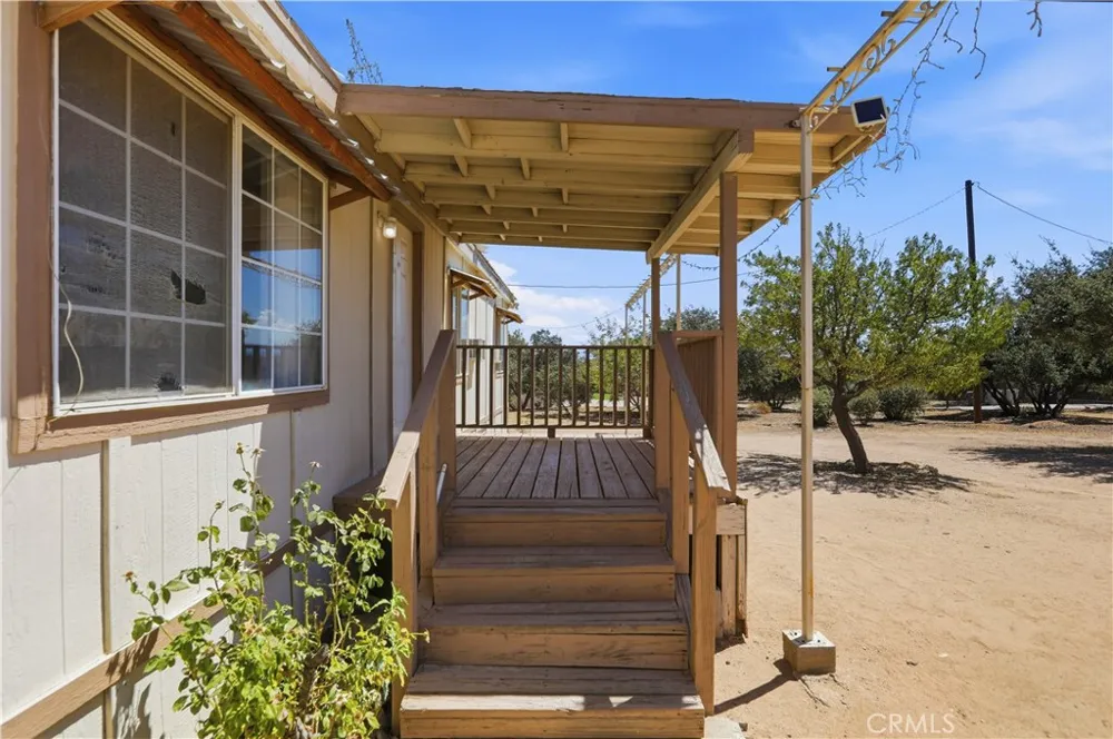 11124 Medlow Hesperia, CA 92344