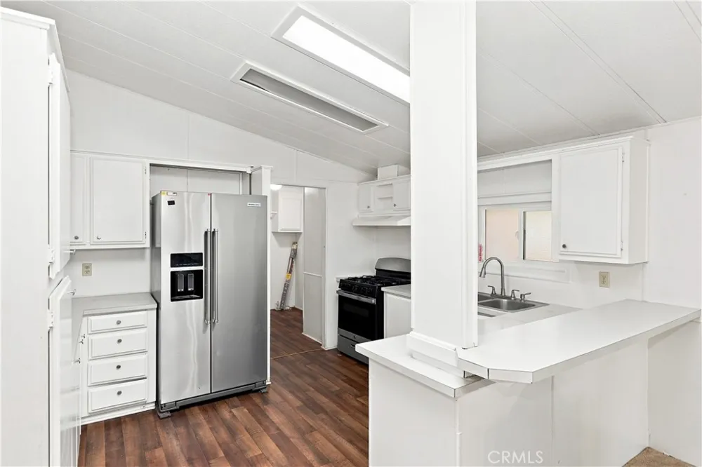 11124 Medlow Hesperia, CA 92344