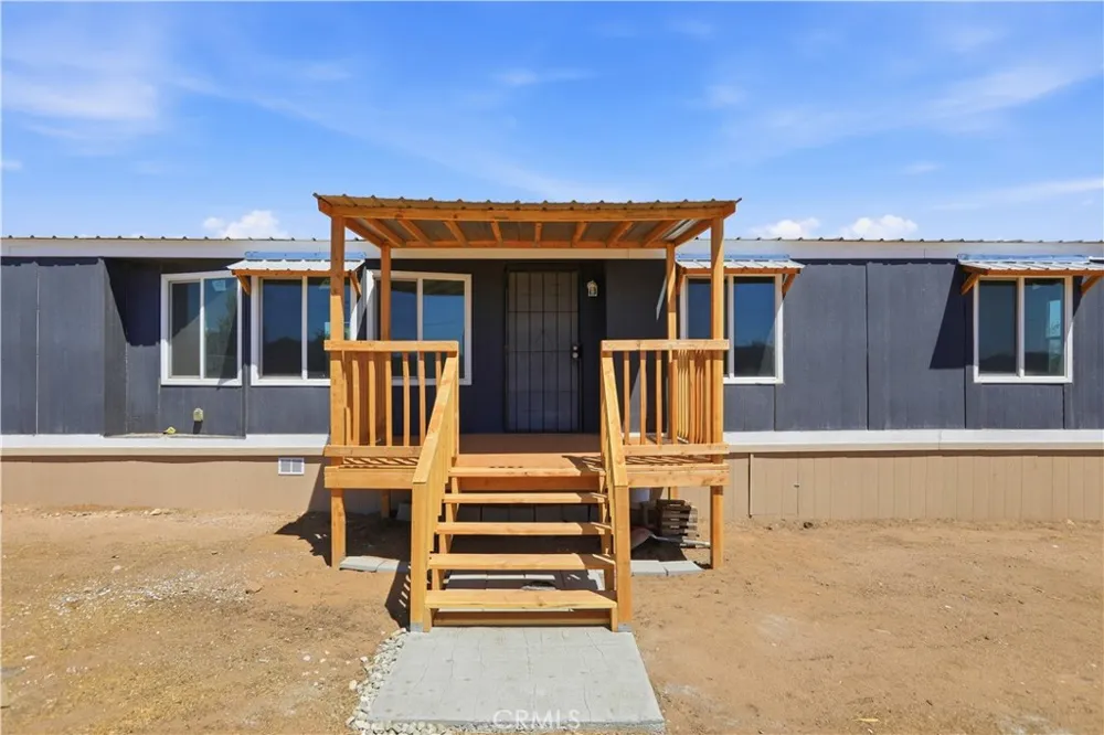 11124 Medlow Hesperia, CA 92344