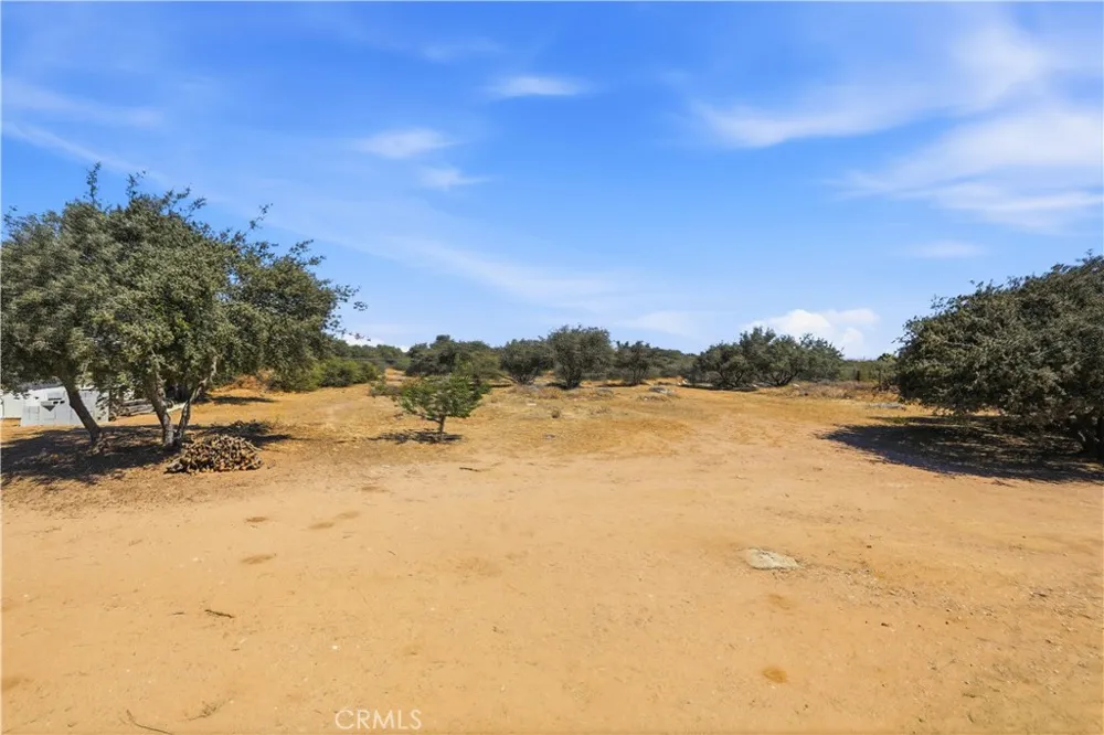 11124 Medlow Hesperia, CA 92344