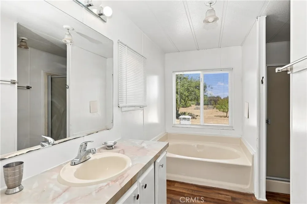11124 Medlow Hesperia, CA 92344