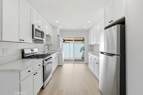 16404 San Jacinto