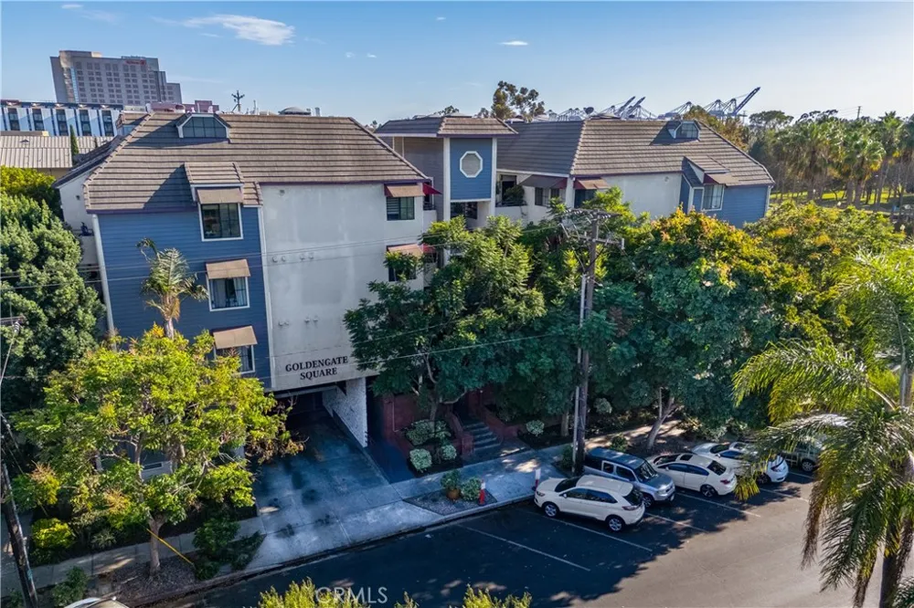 730 W 4th Street #308 Long Beach, CA 90802