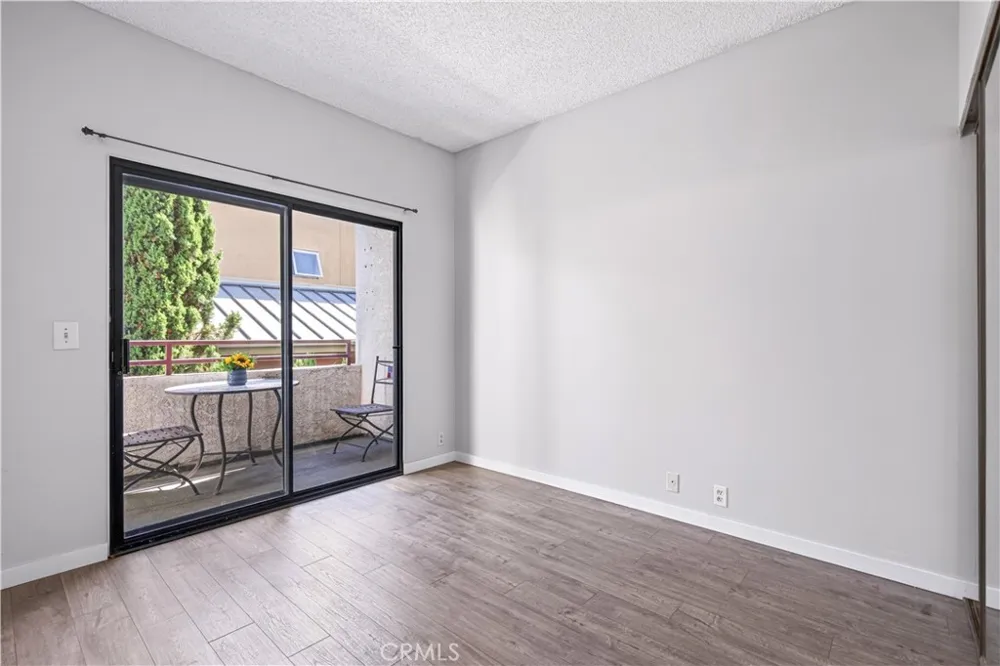 730 W 4th Street #308 Long Beach, CA 90802