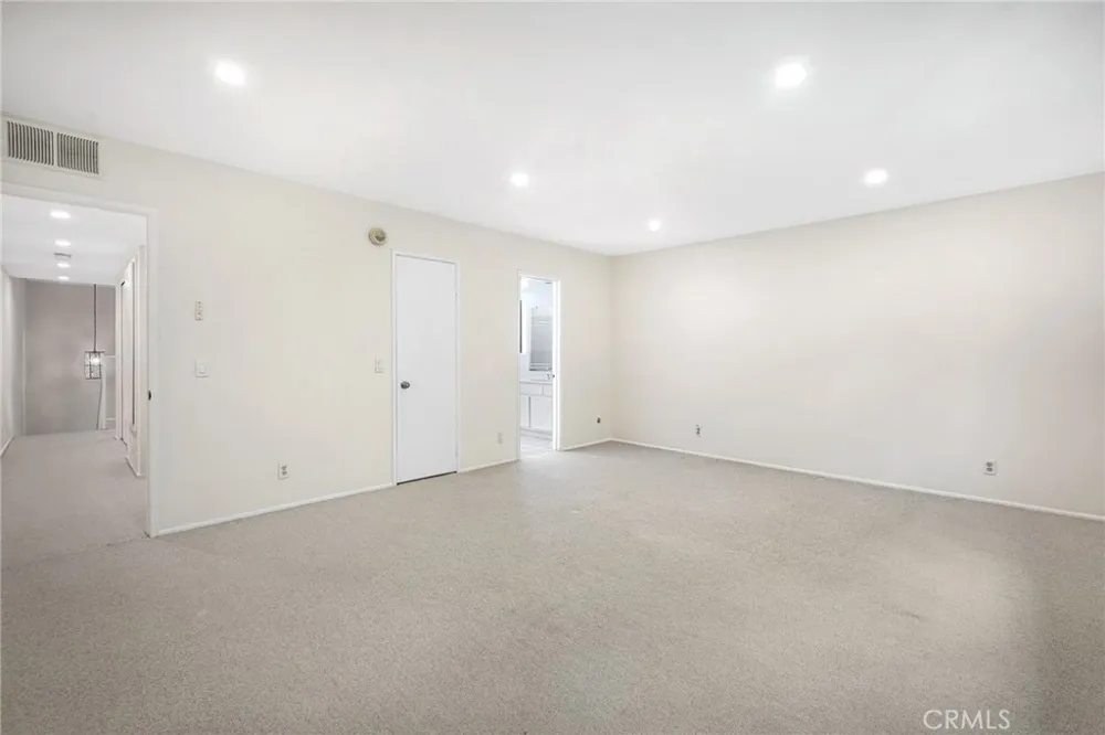 5404 Quakertown #5 Woodland Hills, CA 91364