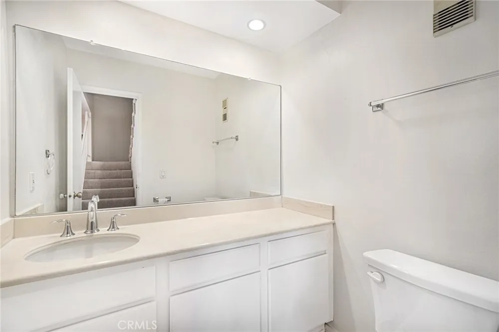 5404 Quakertown #5 Woodland Hills, CA 91364
