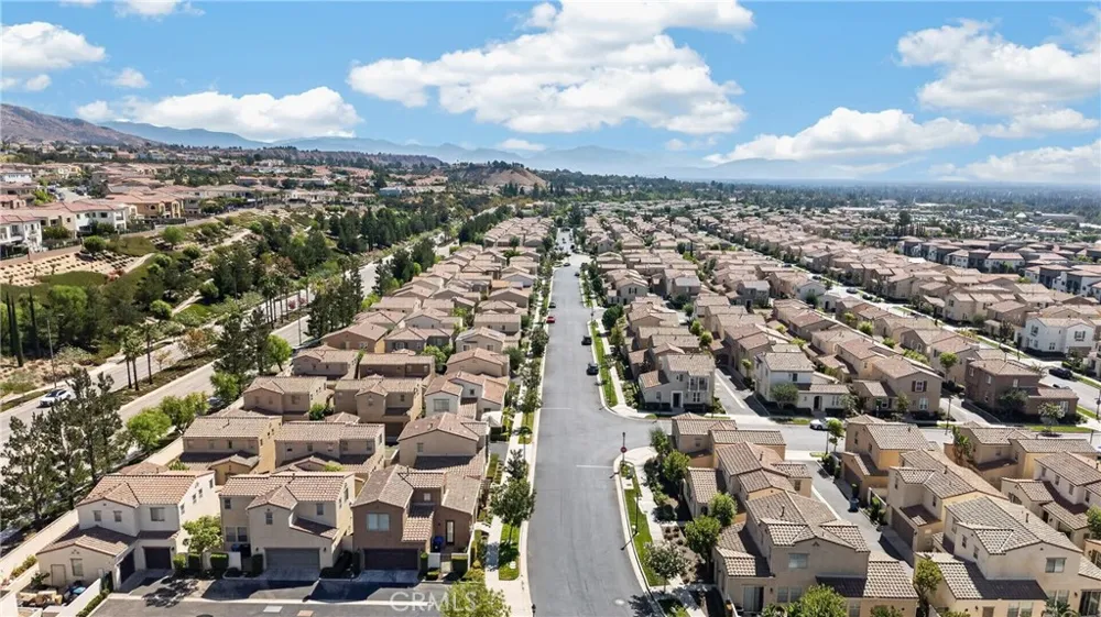 20116 Livorno Porter Ranch, CA 91326