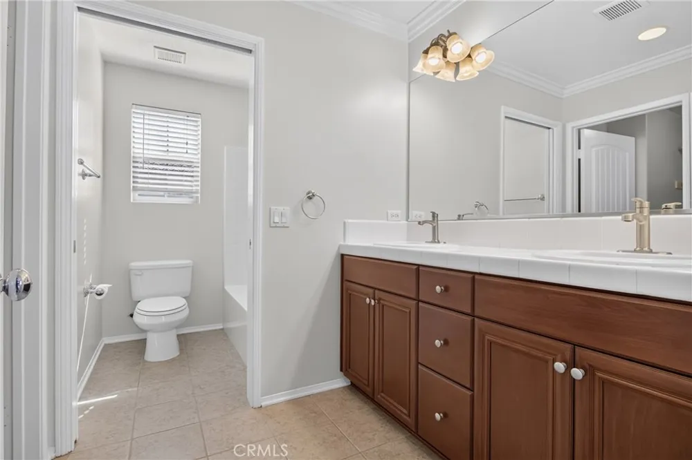 20116 Livorno Porter Ranch, CA 91326