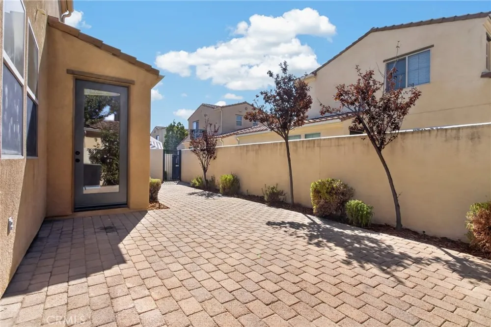 20116 Livorno Porter Ranch, CA 91326