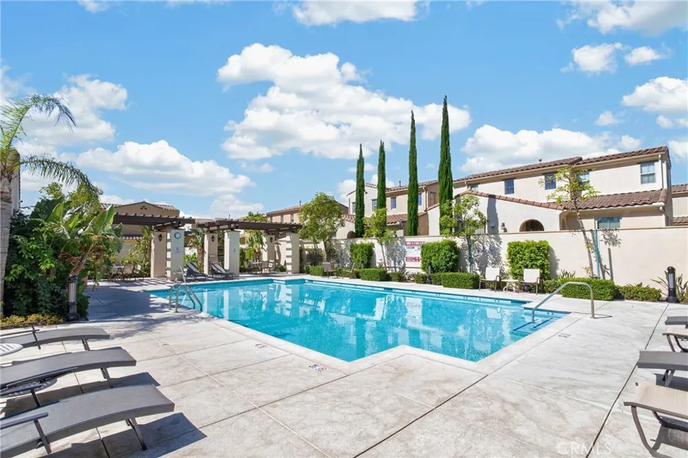 20116 Livorno Porter Ranch, CA 91326