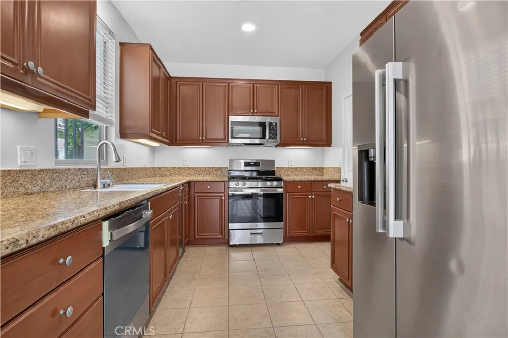 20116 Livorno Porter Ranch, CA 91326