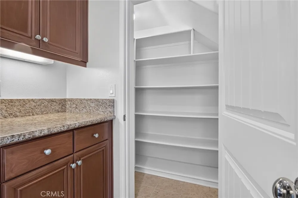 20116 Livorno Porter Ranch, CA 91326