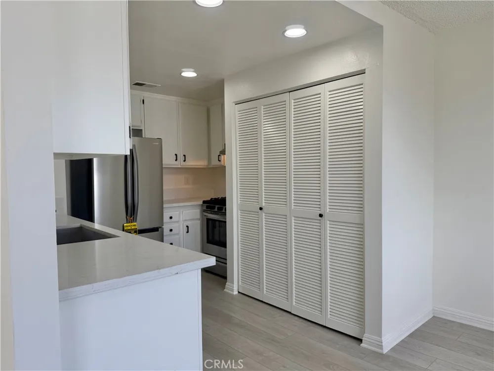 14851 Mulberry Whittier, CA 90604