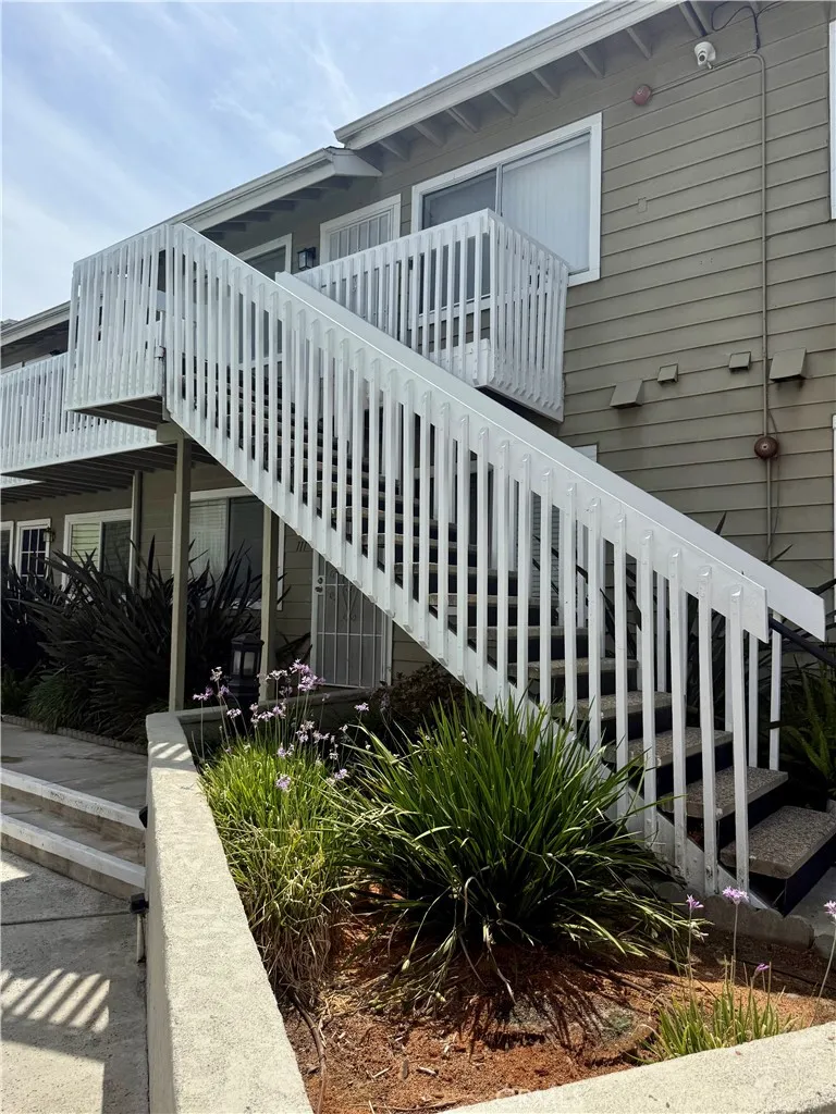 14851 Mulberry Whittier, CA 90604