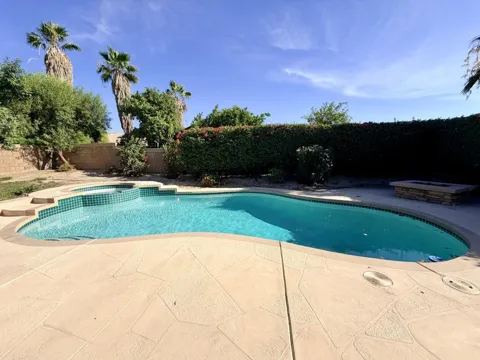79220 Laurie Court