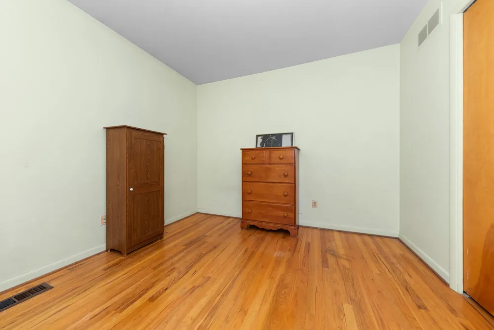6607 Fleming Creek Drive Ypsilanti, MI 48198