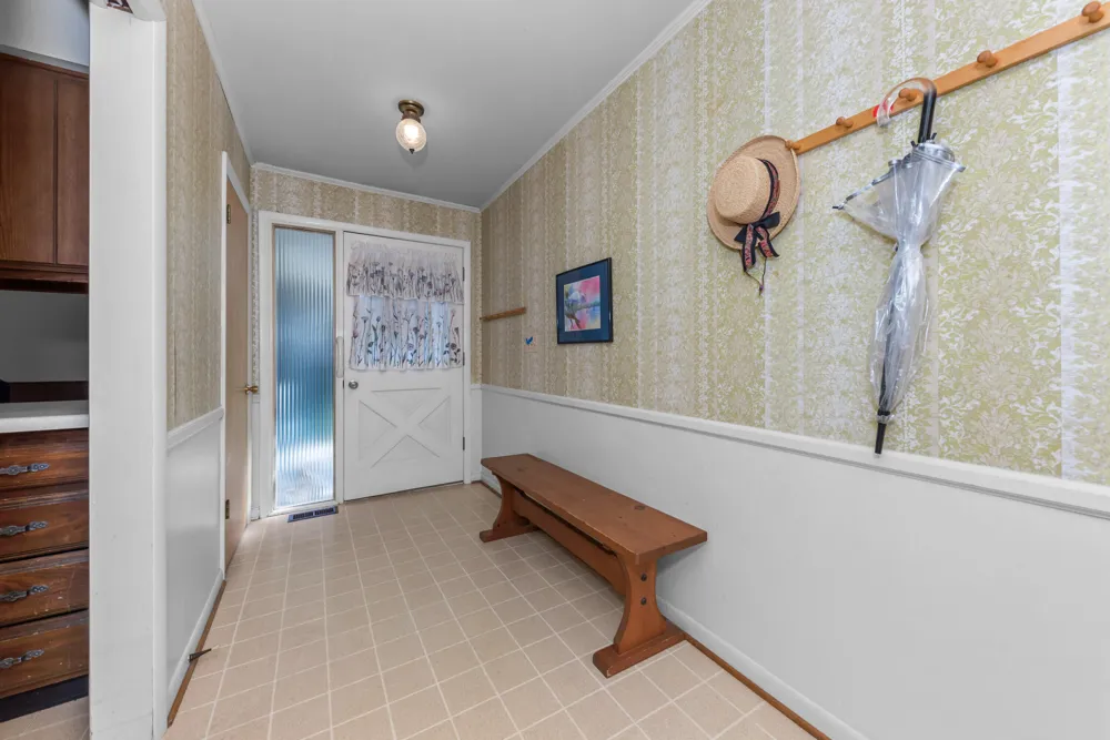 6607 Fleming Creek Drive Ypsilanti, MI 48198