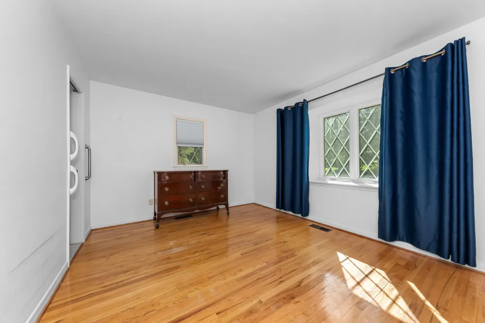 6607 Fleming Creek Drive Ypsilanti, MI 48198
