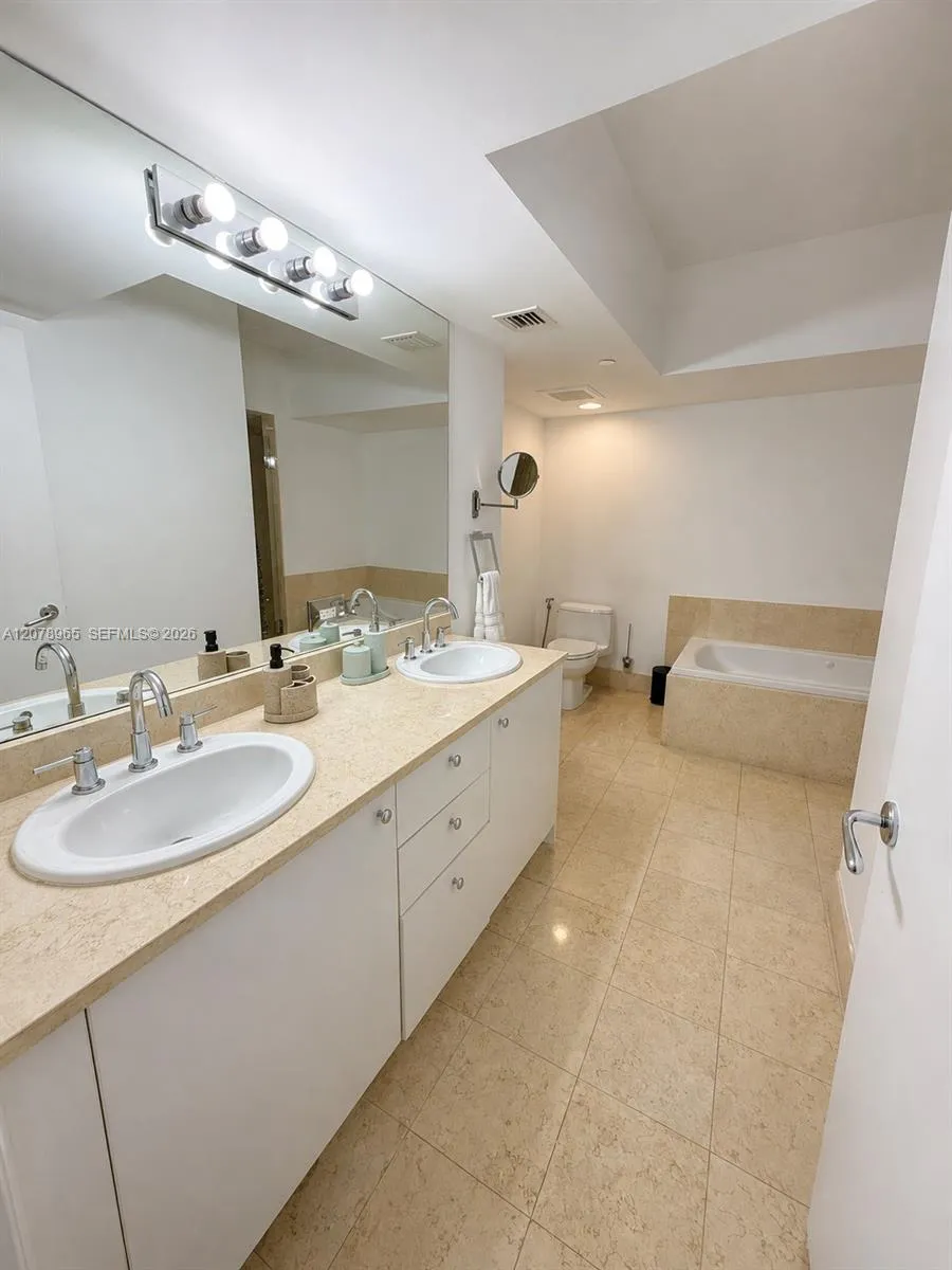 Address Not Shown Aventura, FL 33180