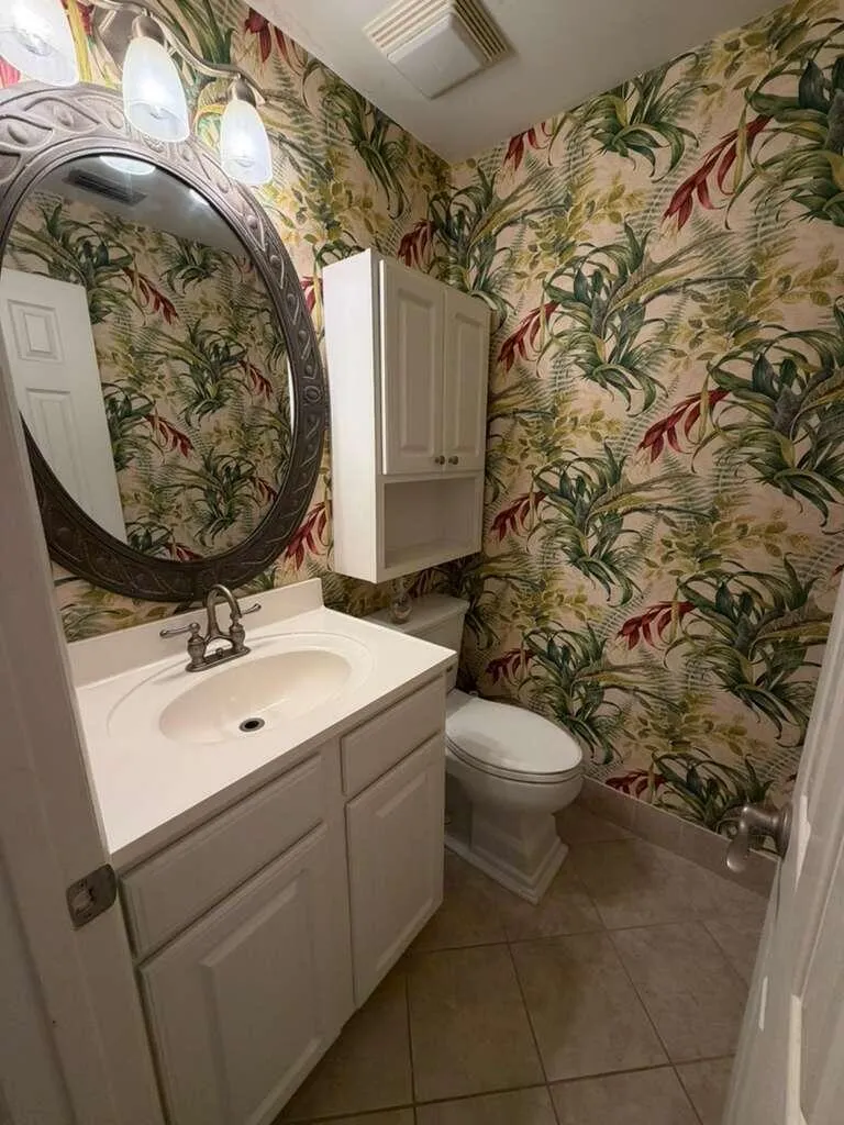 2050 Oleander Boulevard #1-203 Fort Pierce, FL 34950