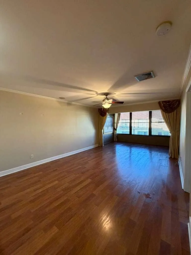 2050 Oleander Boulevard #1-203 Fort Pierce, FL 34950
