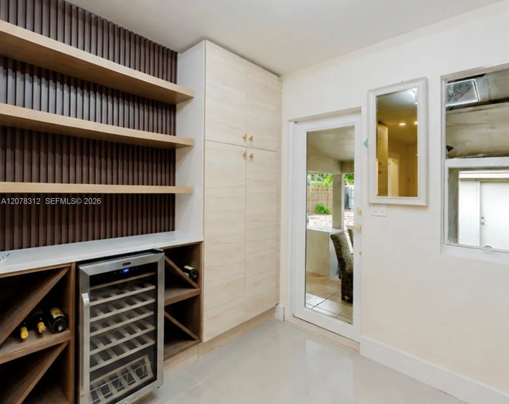 1007 NW 120th St North Miami, FL 33168
