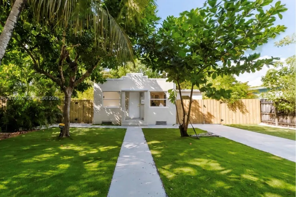 1007 NW 120th St North Miami, FL 33168
