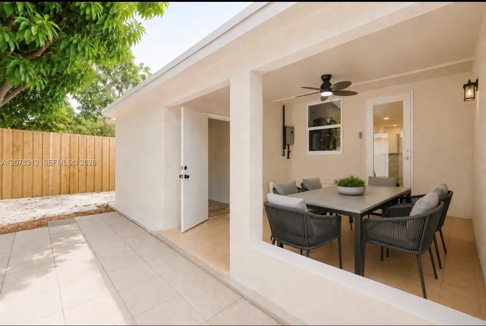 1007 NW 120th St North Miami, FL 33168