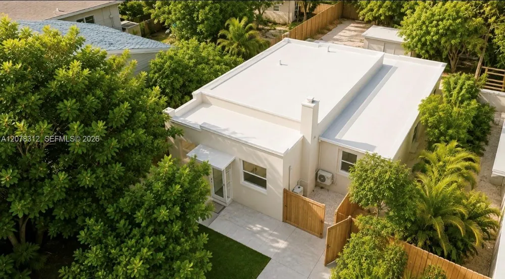 1007 NW 120th St North Miami, FL 33168