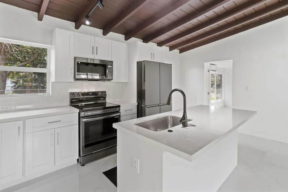 1530 NW 18TH COURT Fort Lauderdale, FL 33311