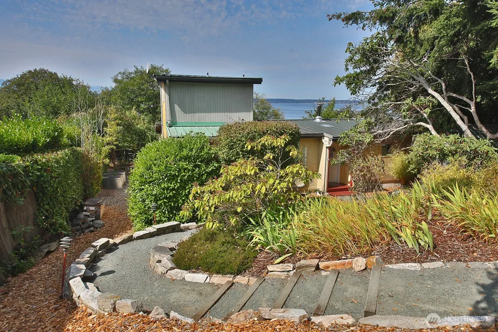 3600 Marine View Drive Greenbank, WA 98253
