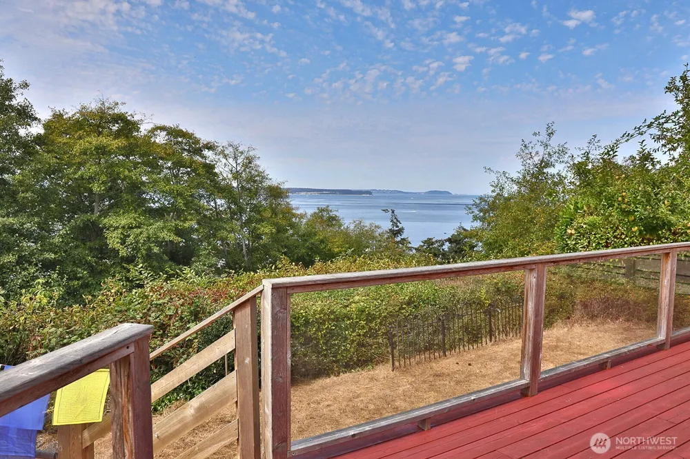3600 Marine View Drive Greenbank, WA 98253