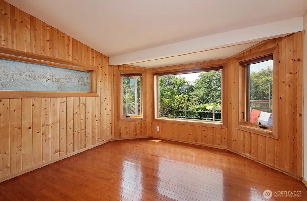 3600 Marine View Drive Greenbank, WA 98253