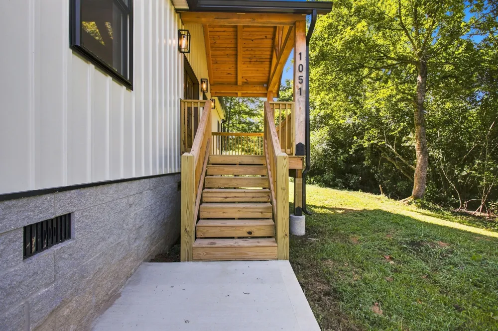 1051 Highway 48 South Centerville, TN 37033