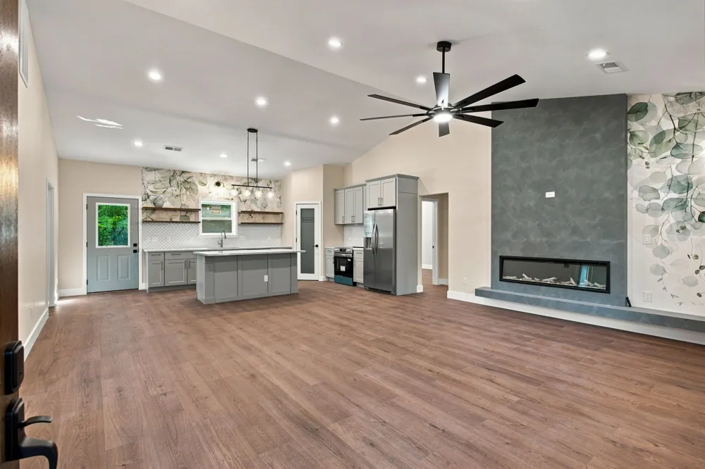 1051 Highway 48 South Centerville, TN 37033
