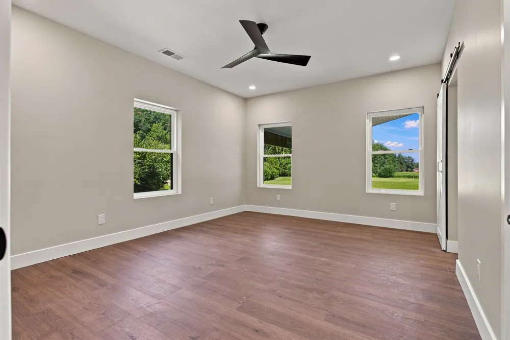 1051 Highway 48 South Centerville, TN 37033