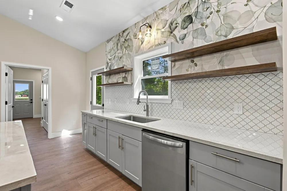 1051 Highway 48 South Centerville, TN 37033
