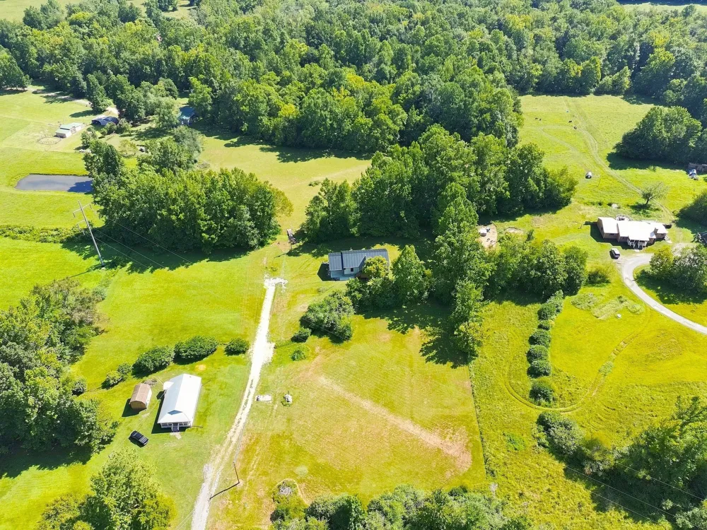 1051 Highway 48 South Centerville, TN 37033