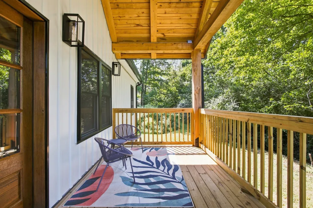 1051 Highway 48 South Centerville, TN 37033